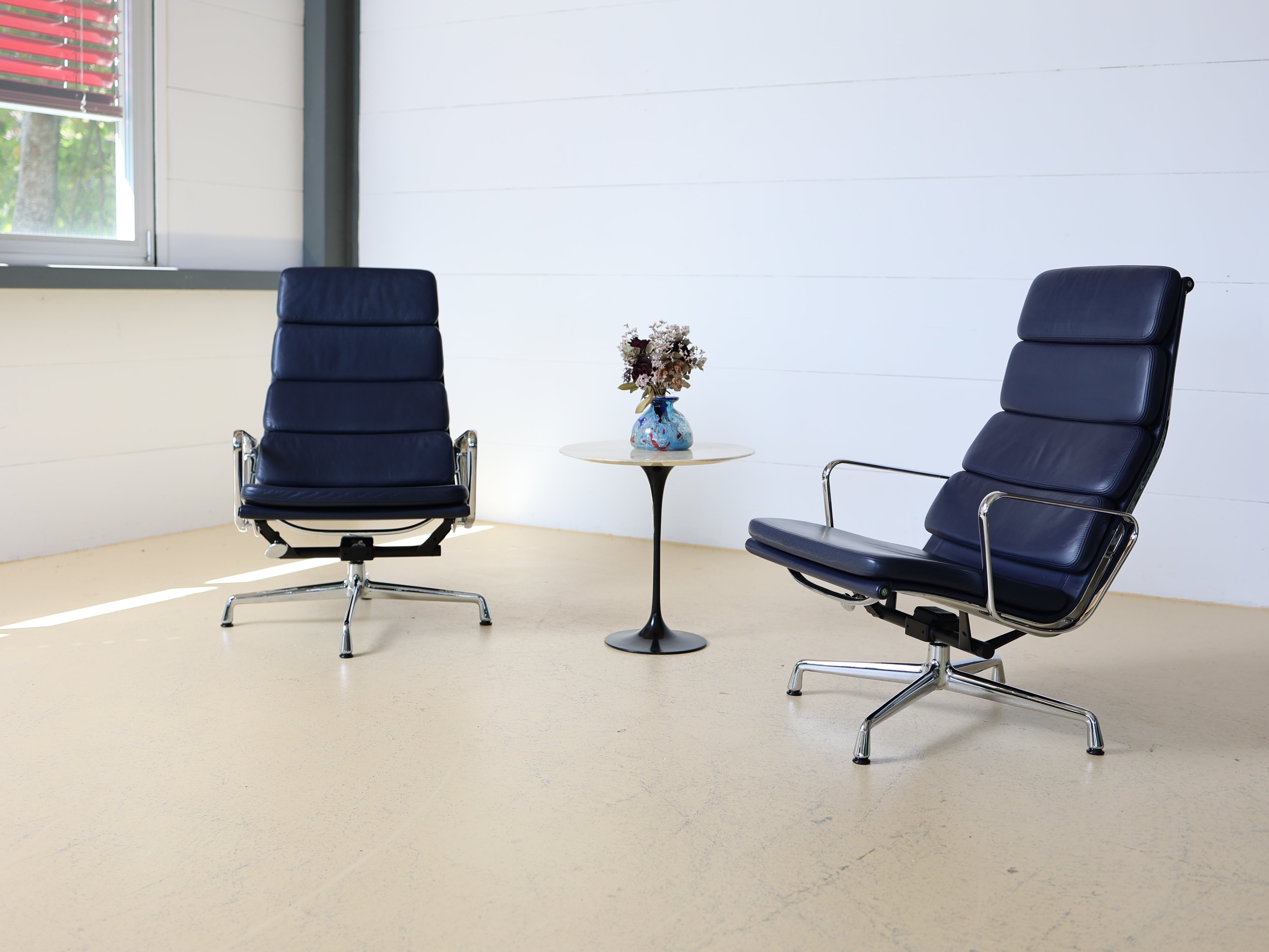 Vitra EA222 Soft Pad Sessel von Eames