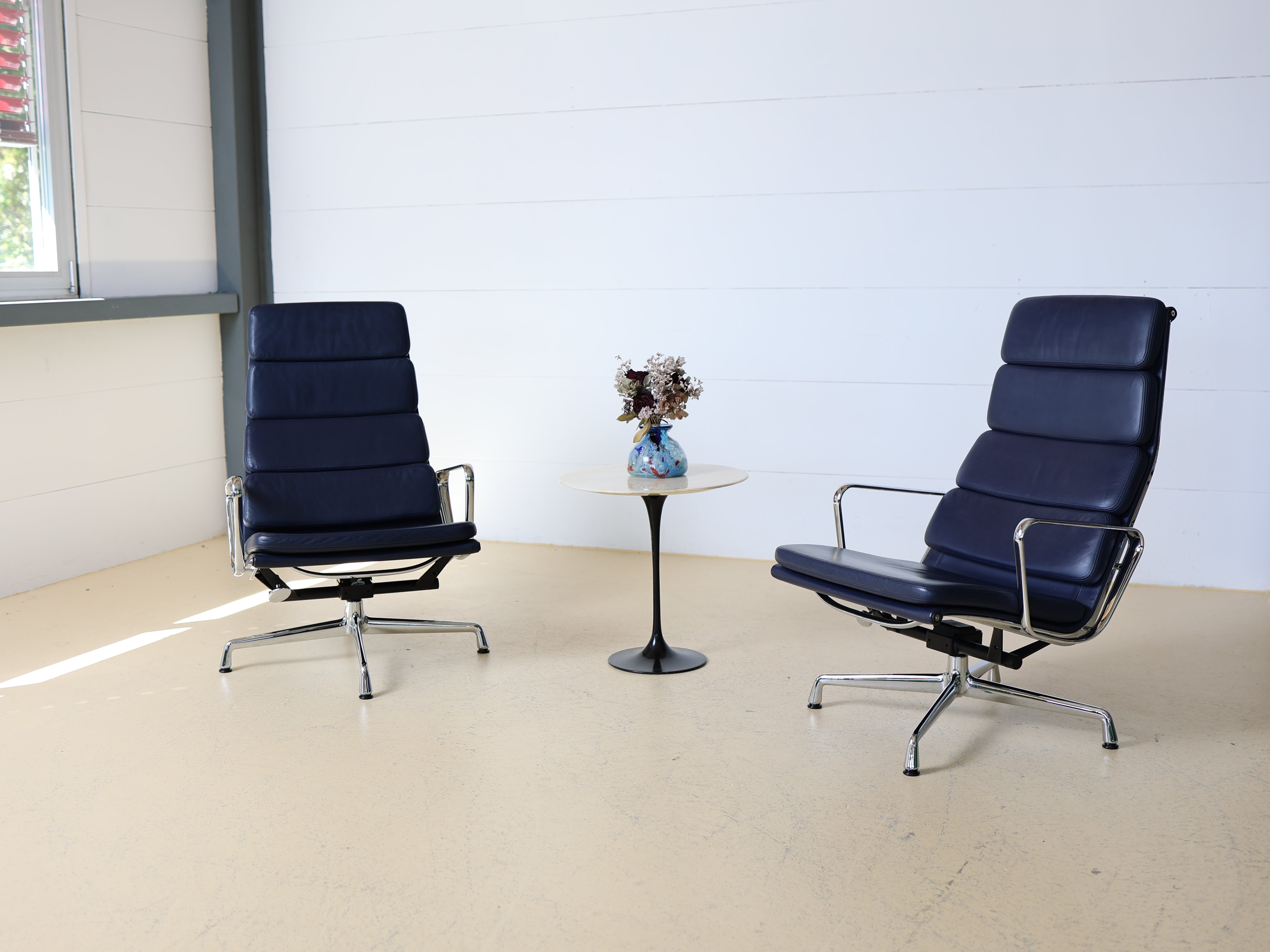 Vitra EA222 Soft Pad Sessel von Eames