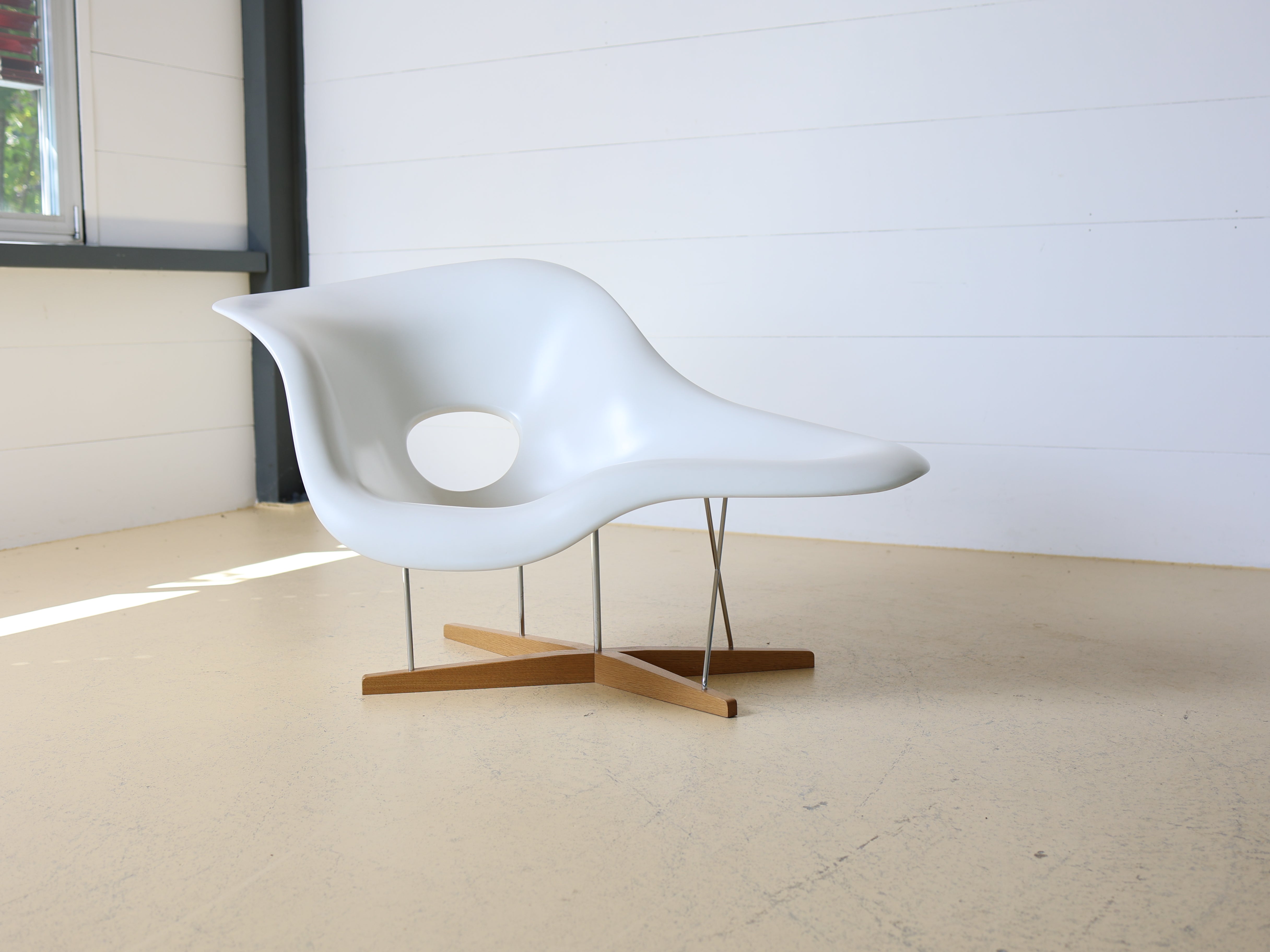 La Chaise Liege von Eames, Vitra