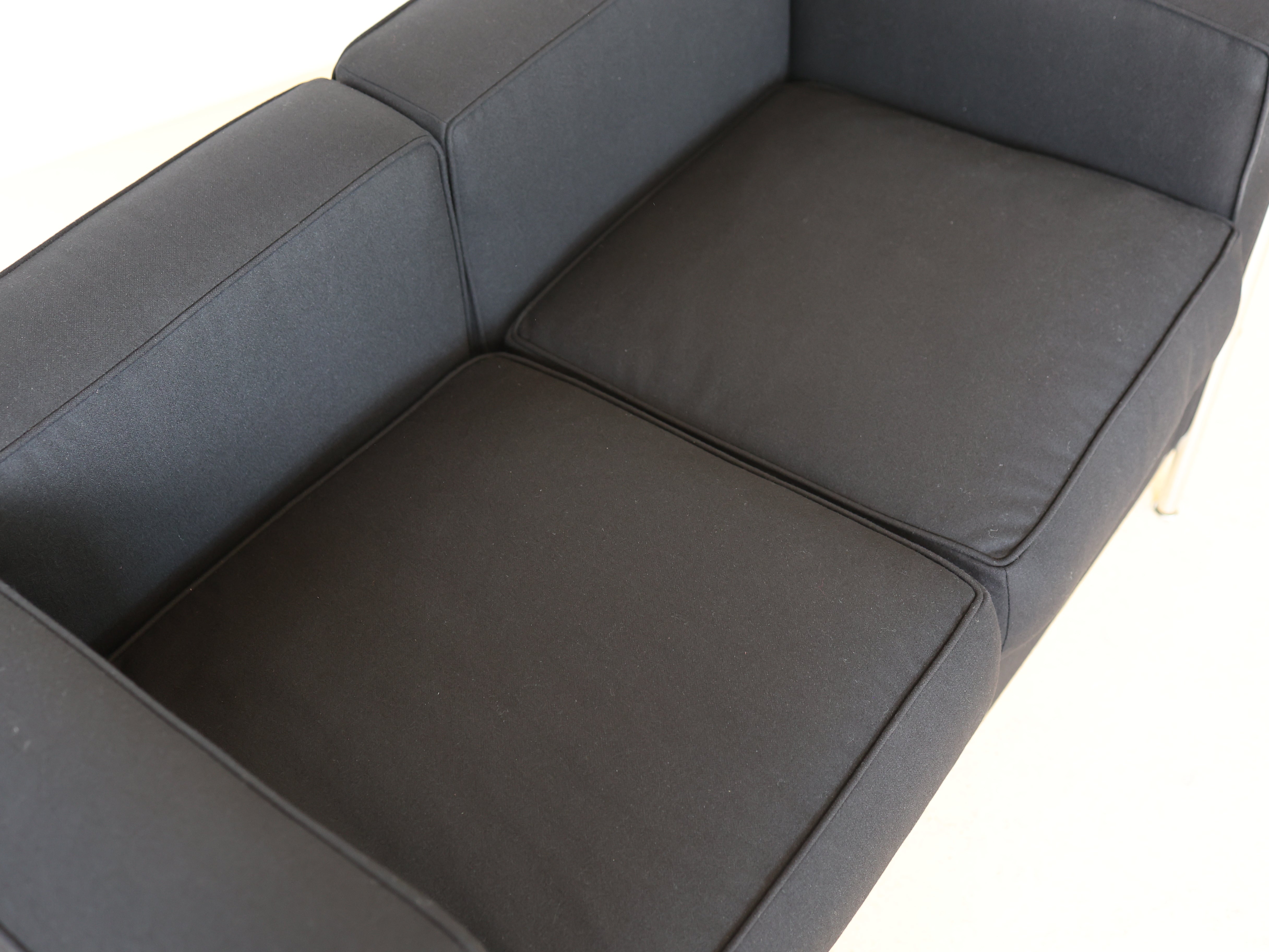 Le Corbusier Sofa LC2 von Cassina - Stoff