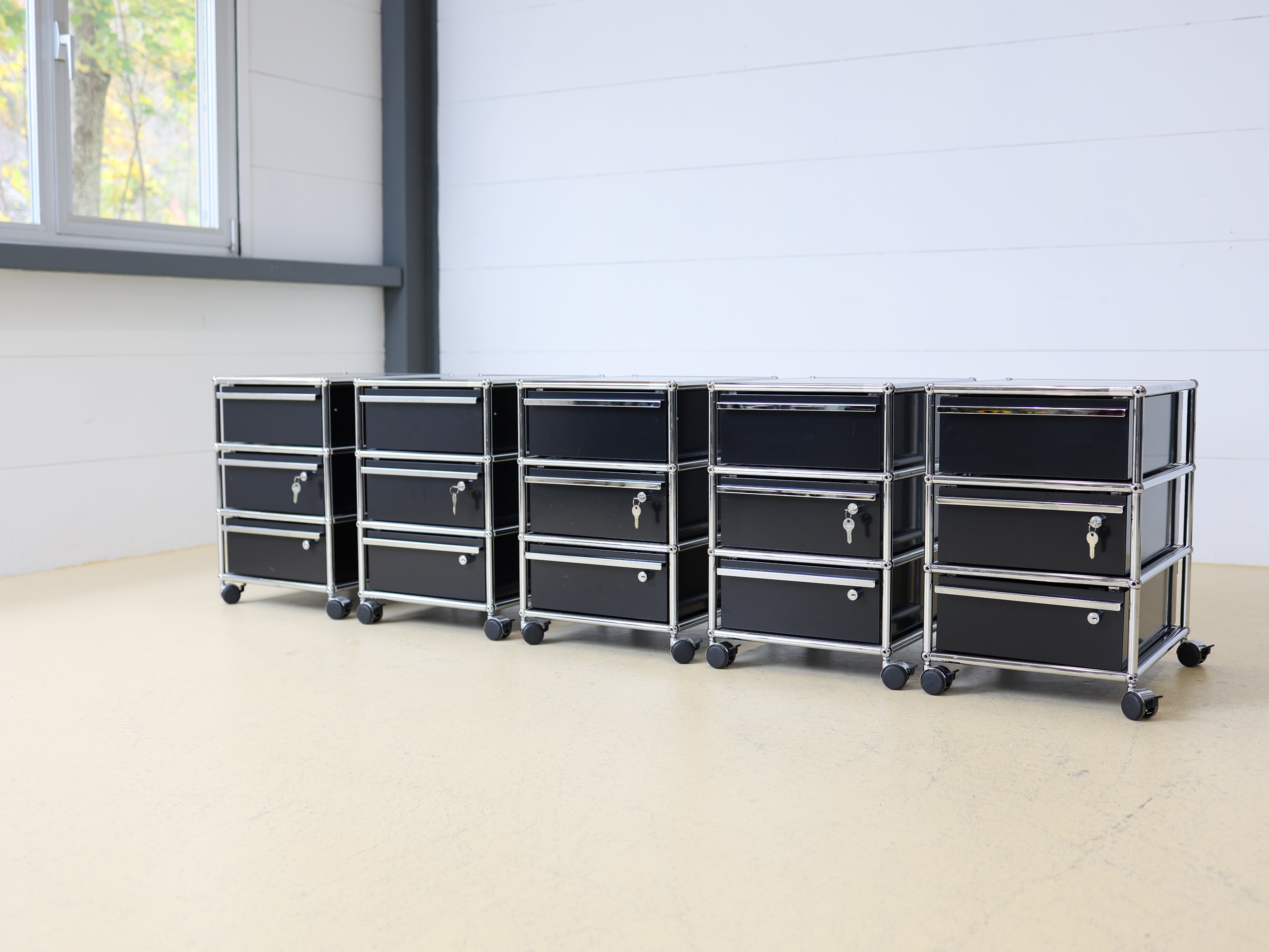 USM Haller Rollcontainer