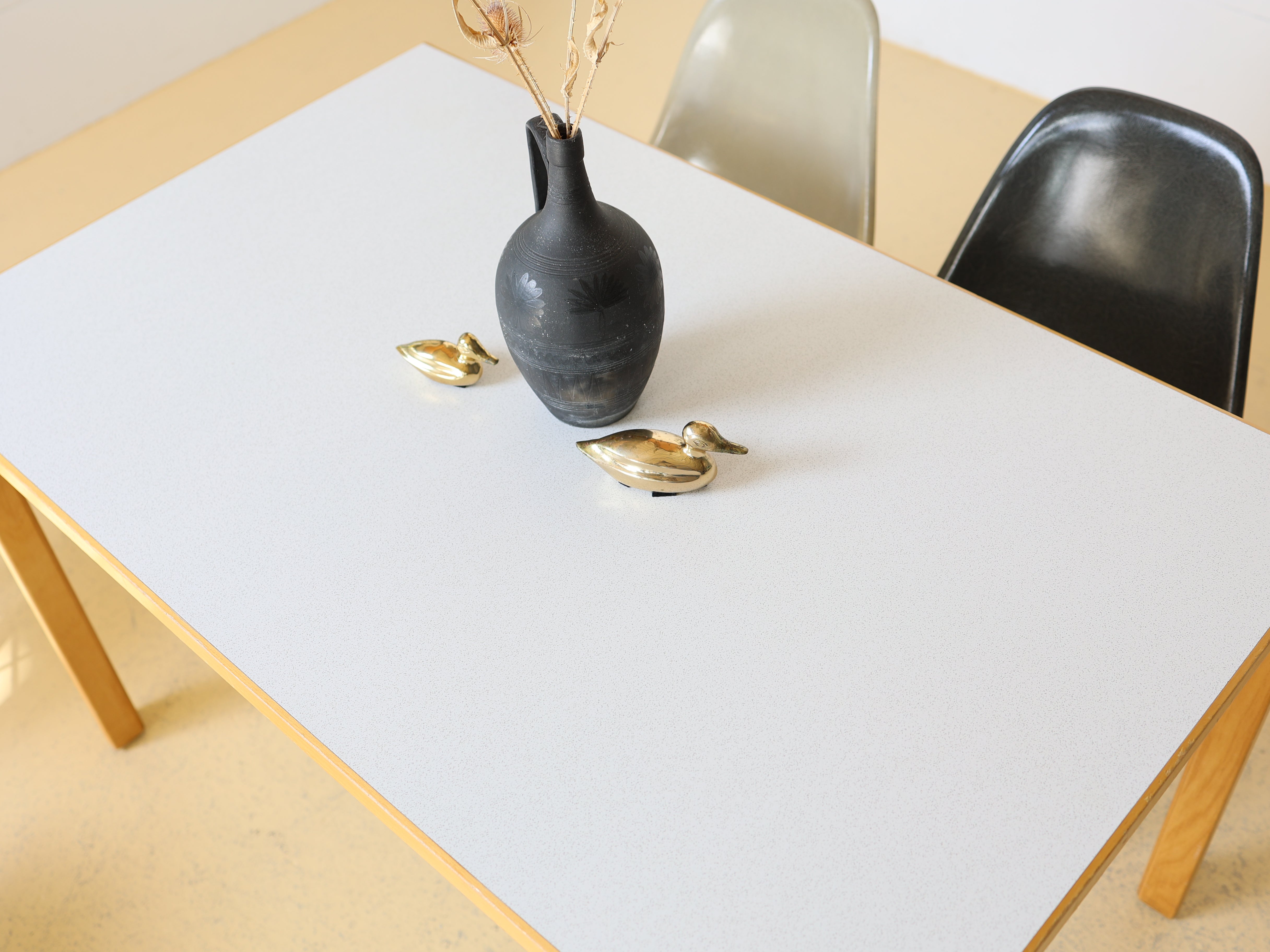 25 Schöne Vintage Tische - Alvar Aalto Style