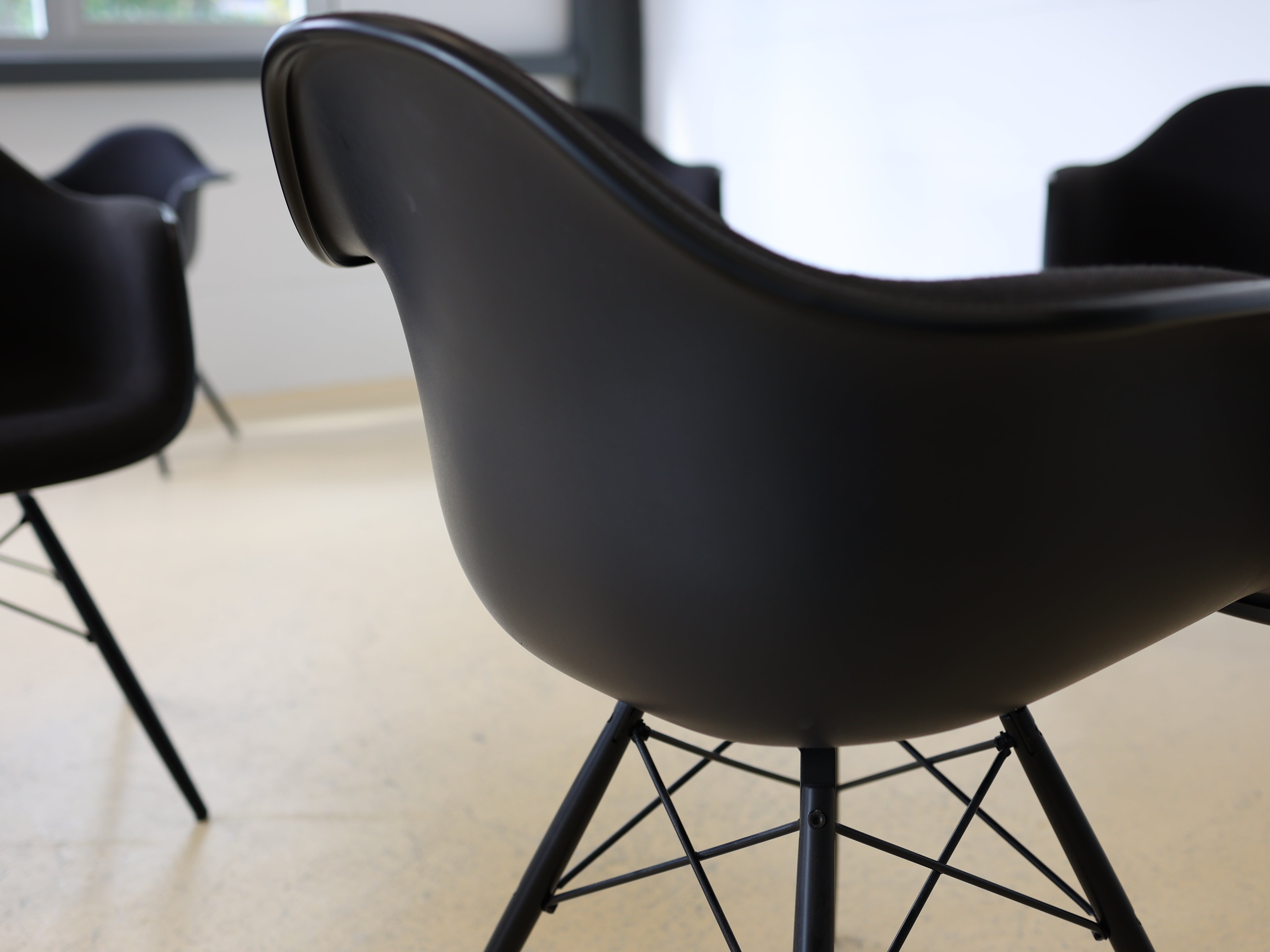 Vitra Armchairs von Eames, DAW