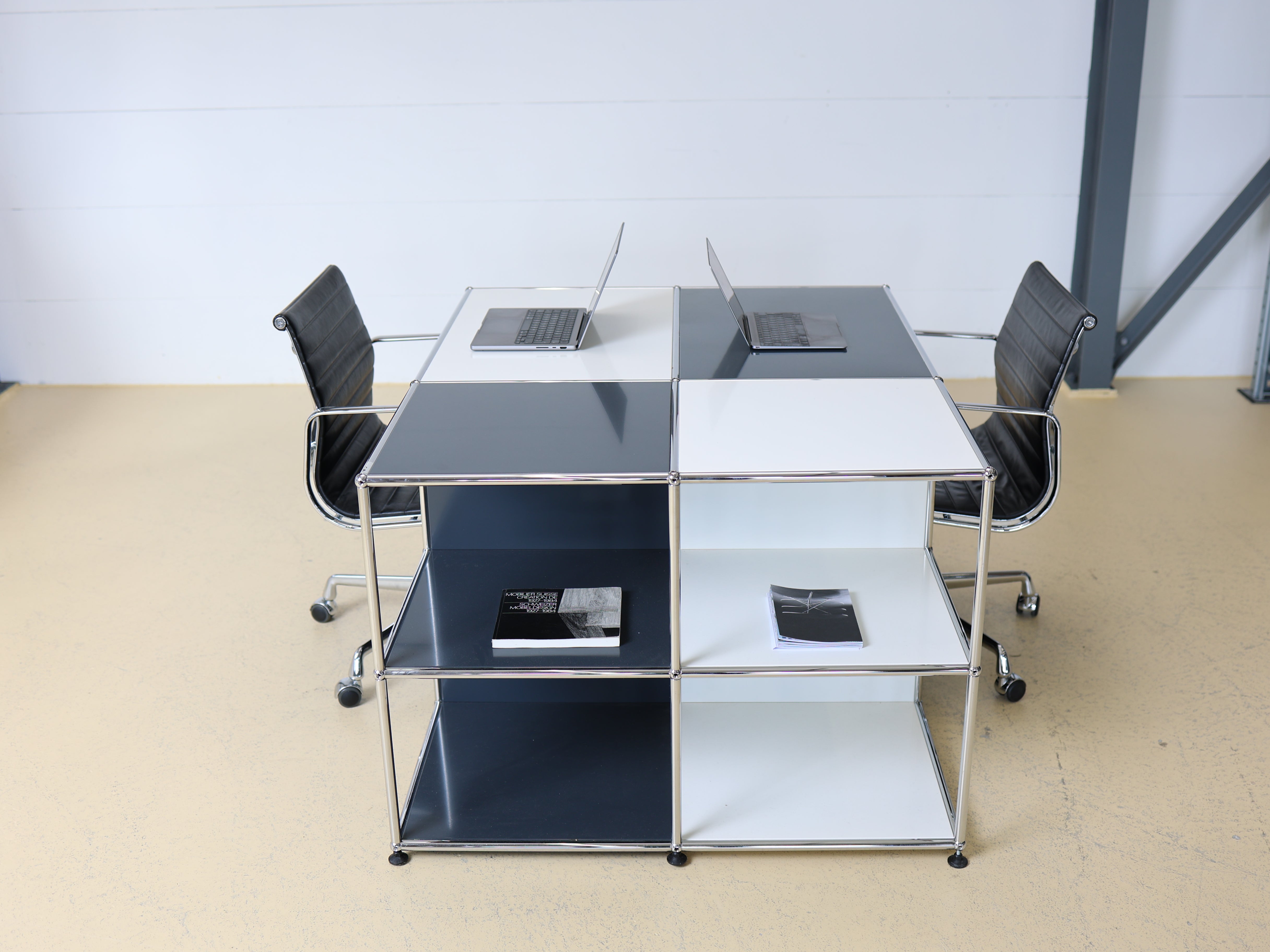 USM Haller Schreibtisch