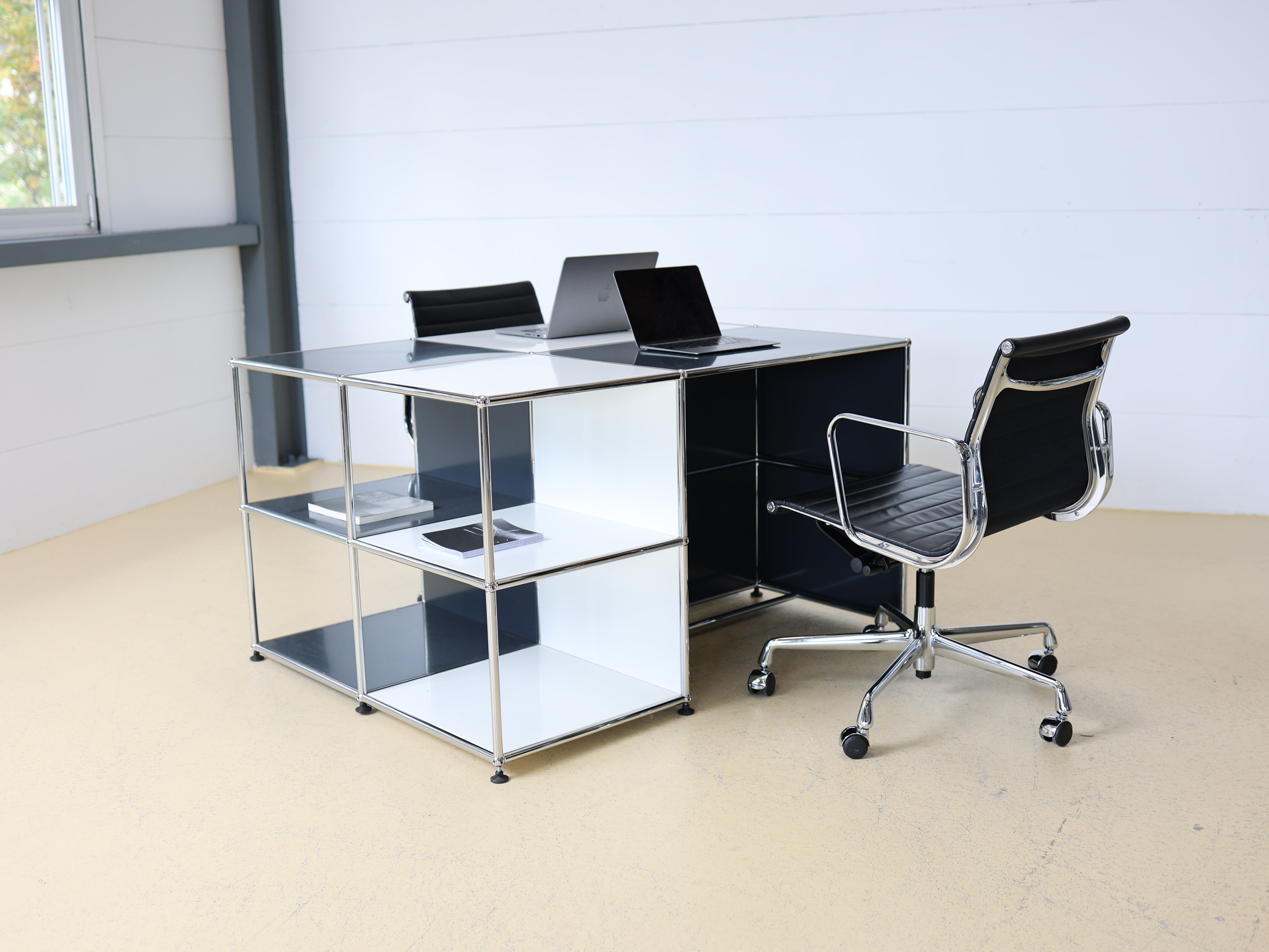 USM Haller Schreibtisch