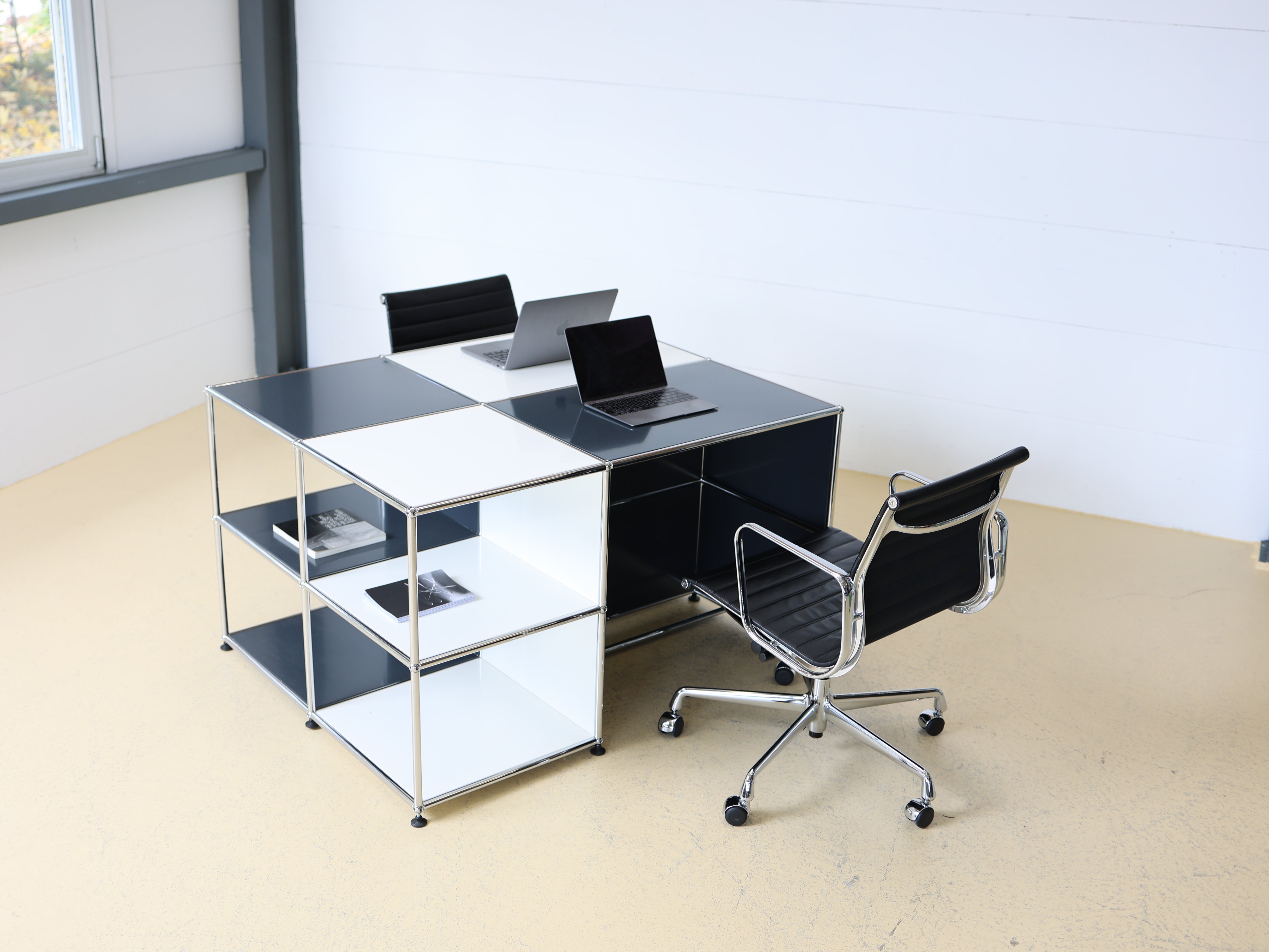 USM Haller Schreibtisch