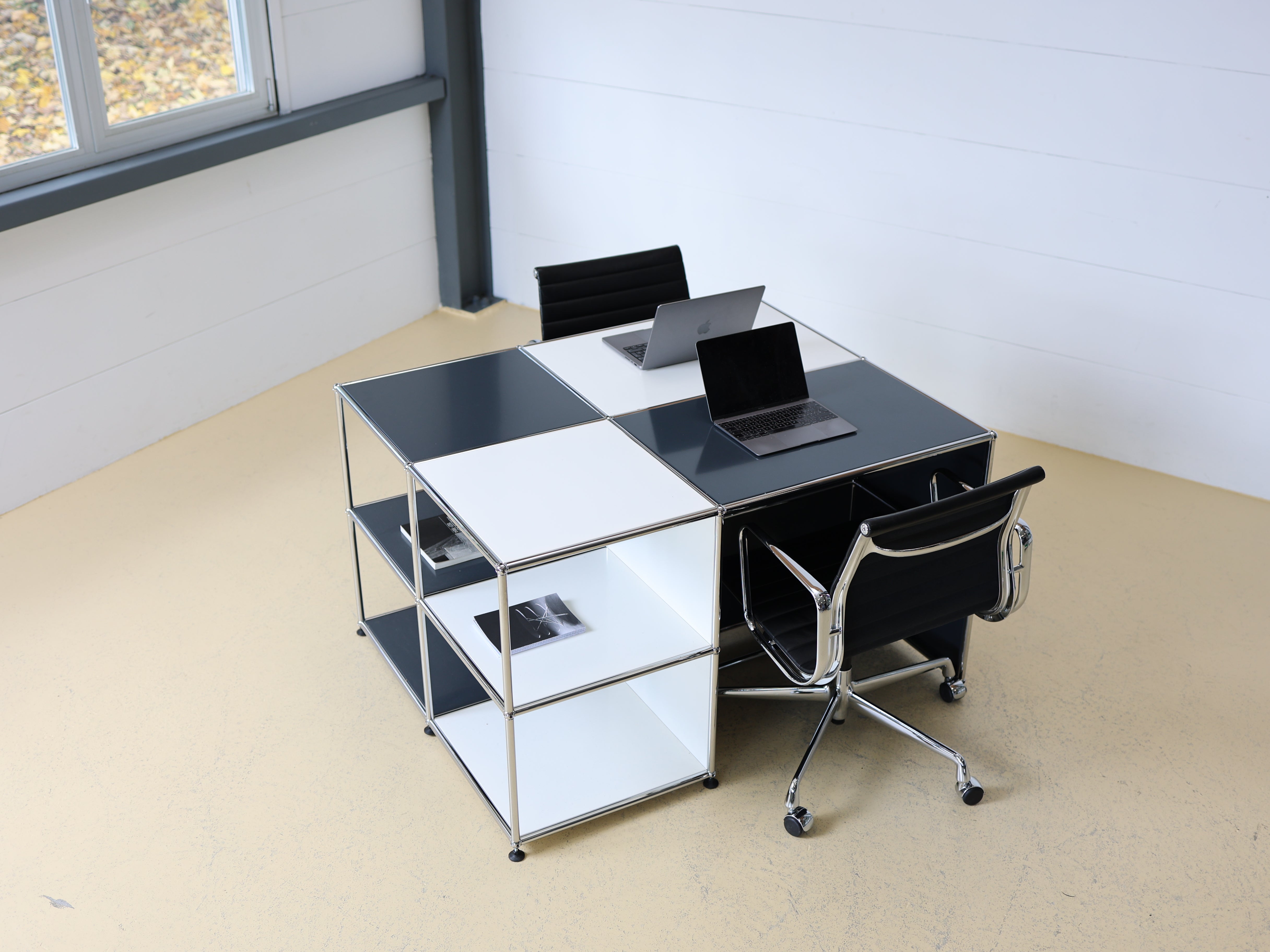 USM Haller Schreibtisch