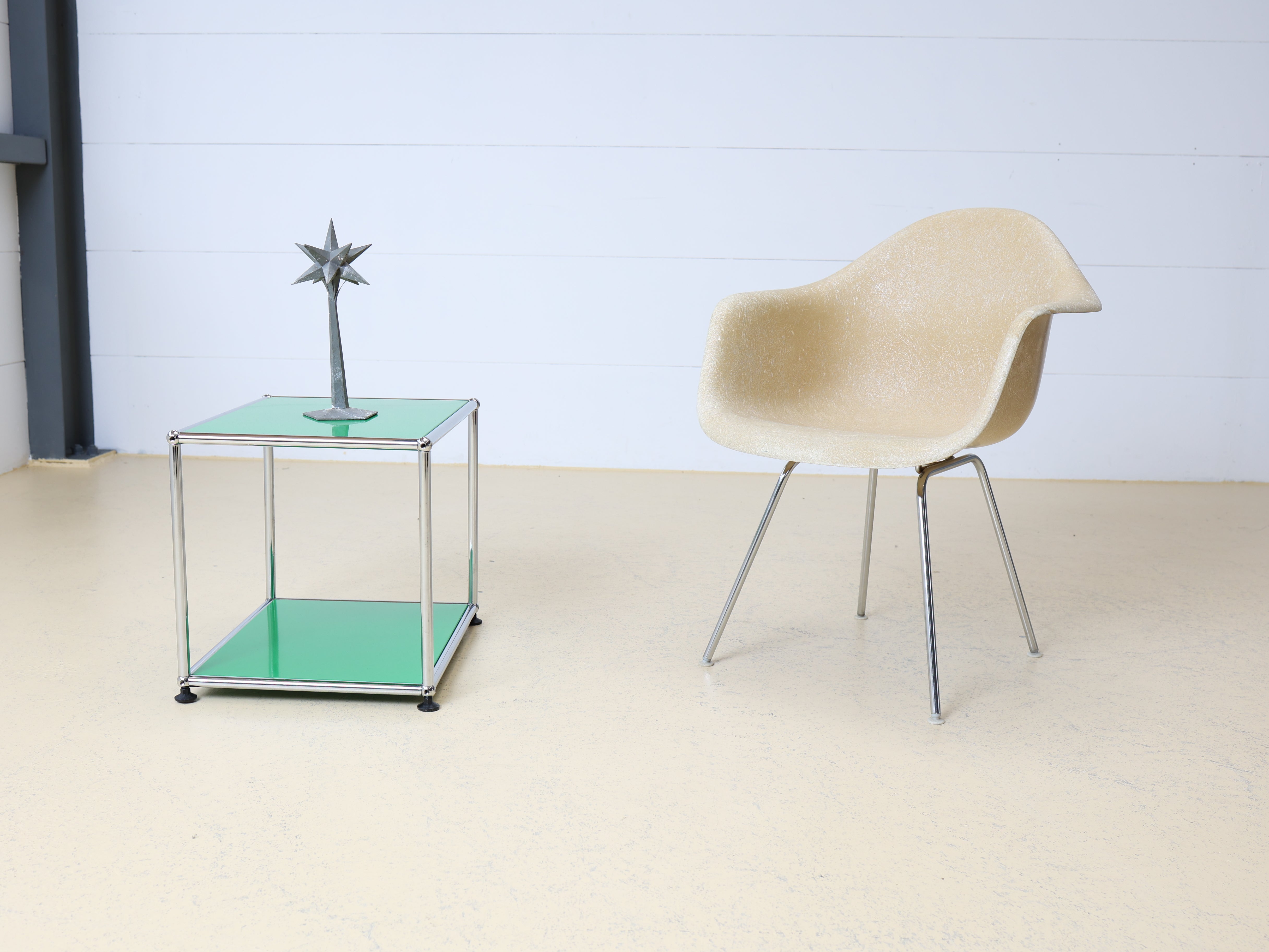 Eames Fiberglas Armchair, Hermann Miller