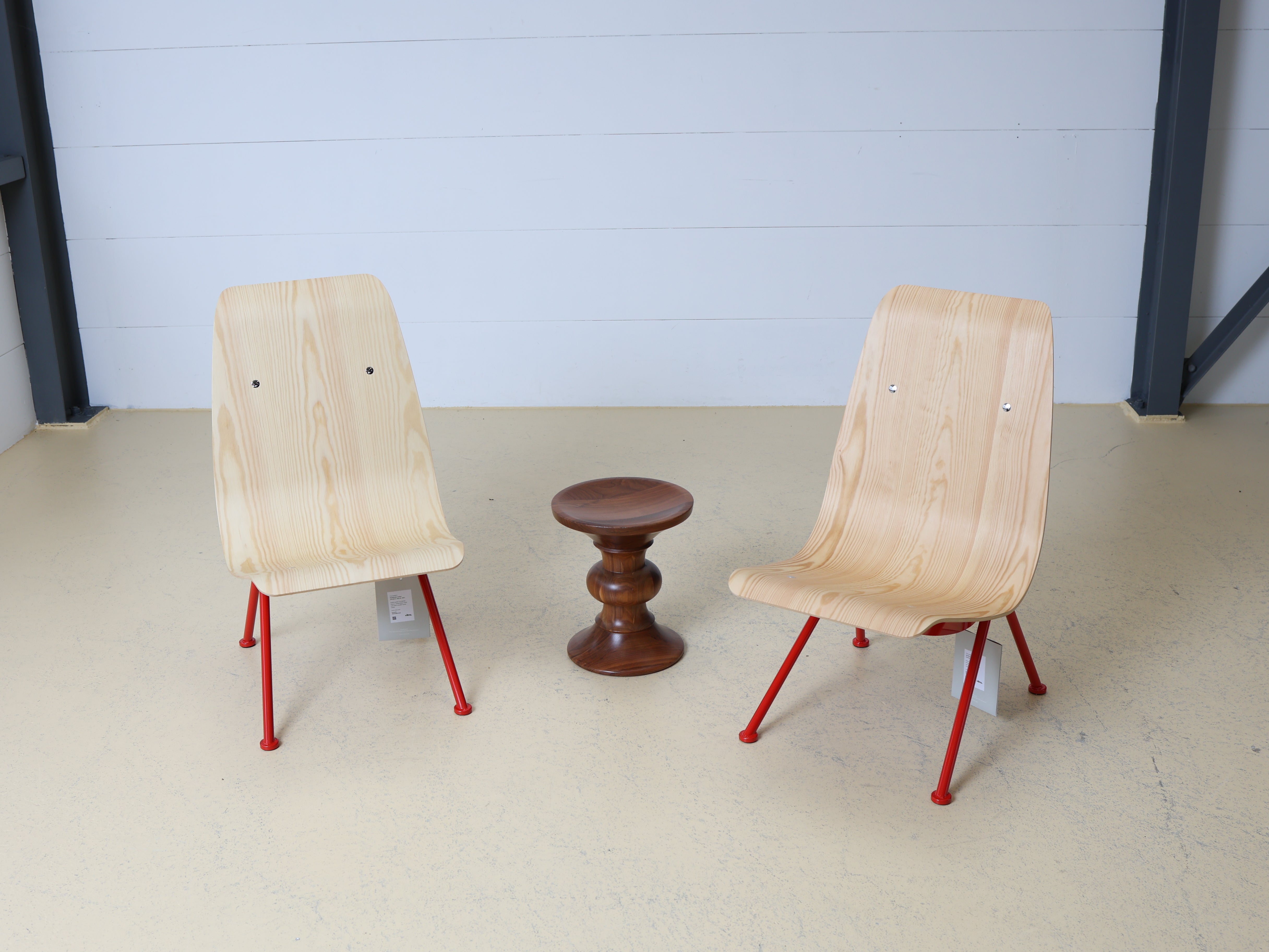 Antony Sessel von Jean Prouvé VITRA