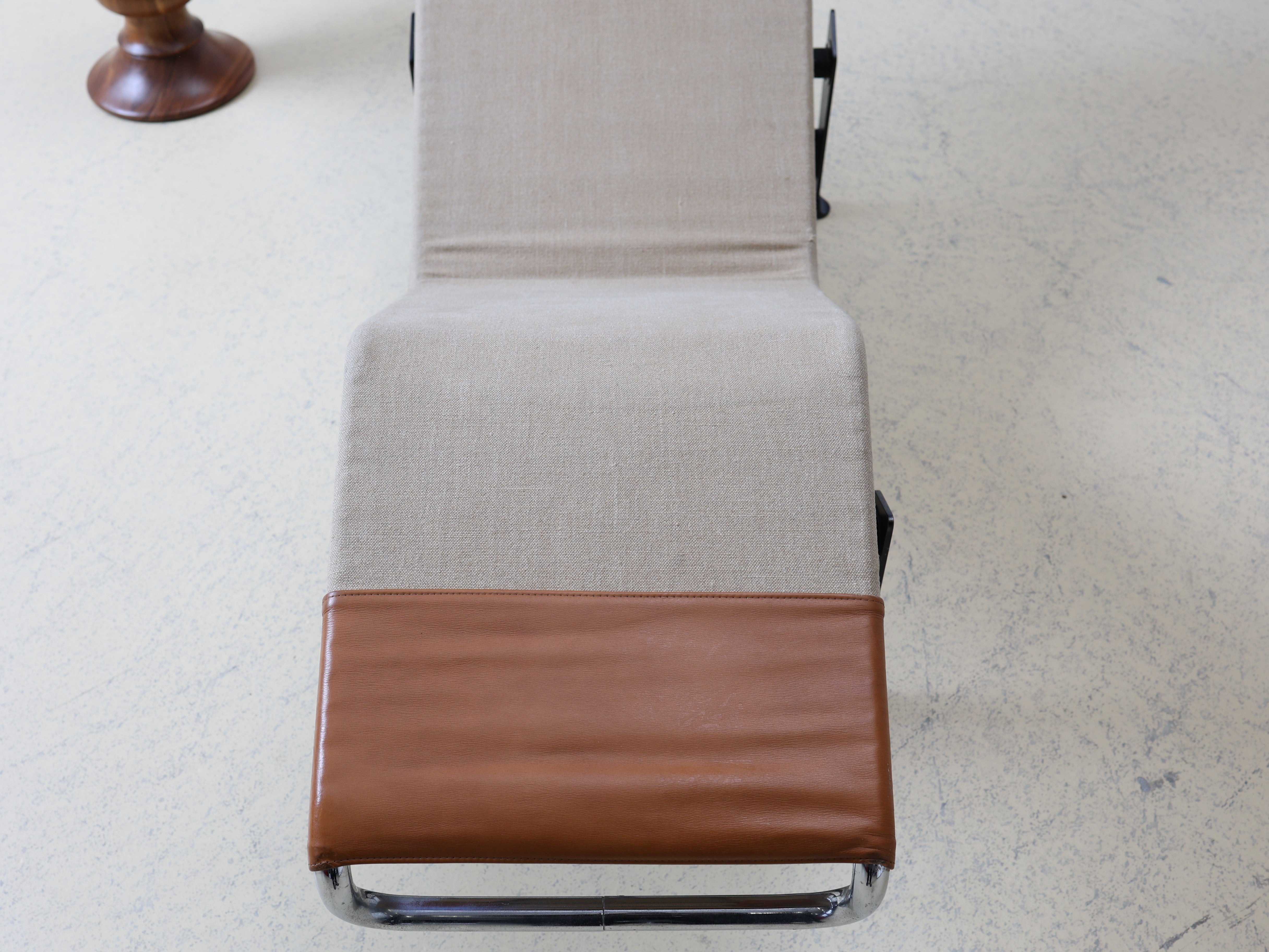 Le Corbusier Liege LC4 von Cassina