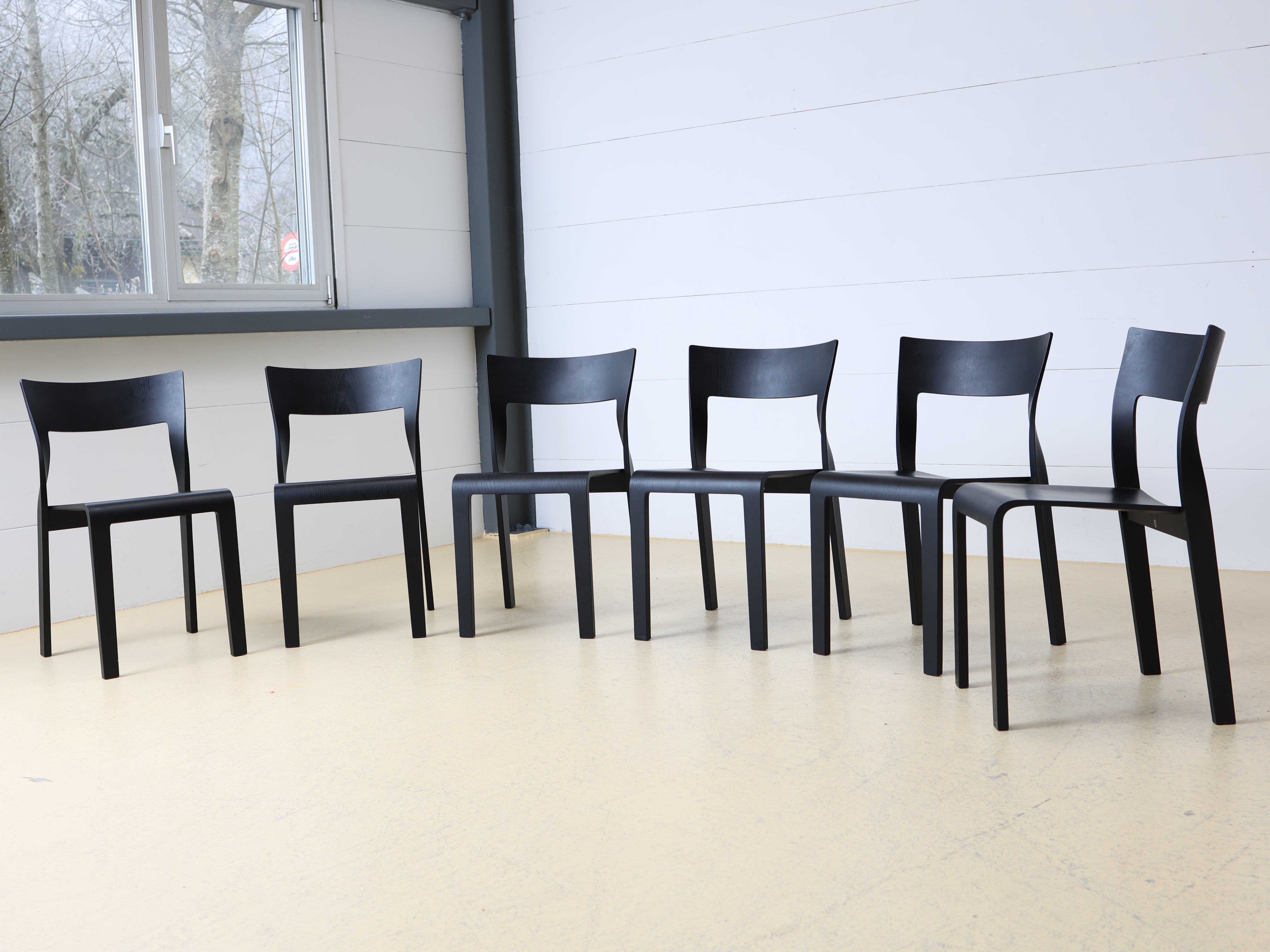 TORSIO Stühle von Röthlisberger, Hanspeter Steiger