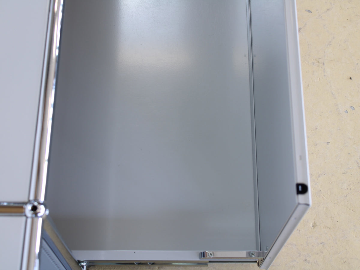 USM Haller Lowboard 3x1 Lichtgrau 7