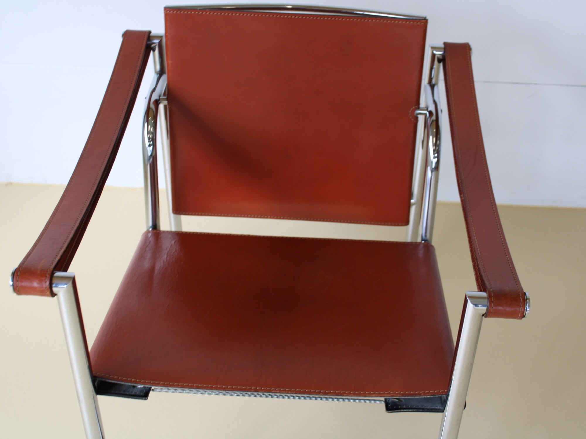 LC1 Sessel von Corbusier, Cassina