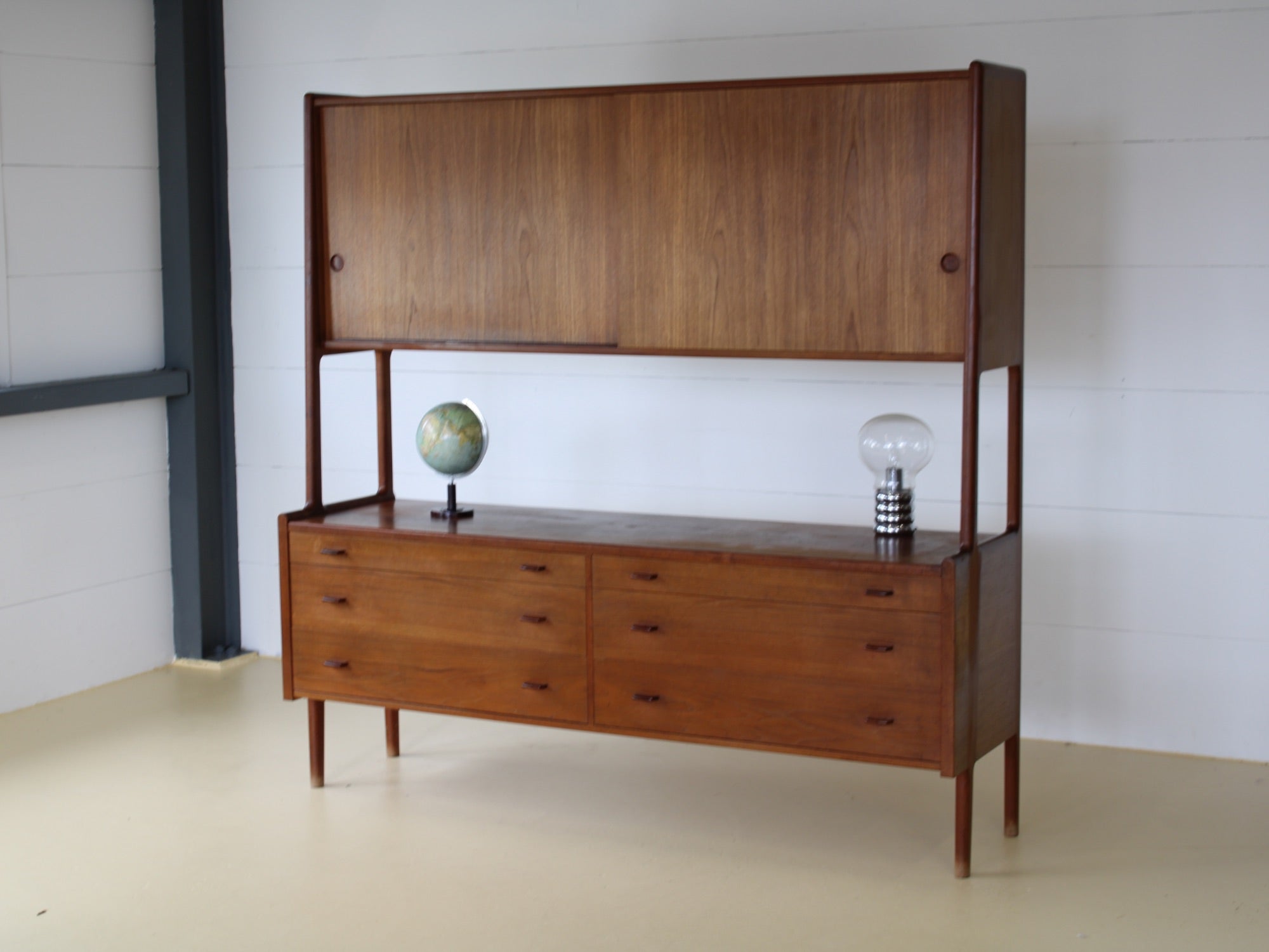 Sideboard von Hans Wegner, Buffet, Danish Design