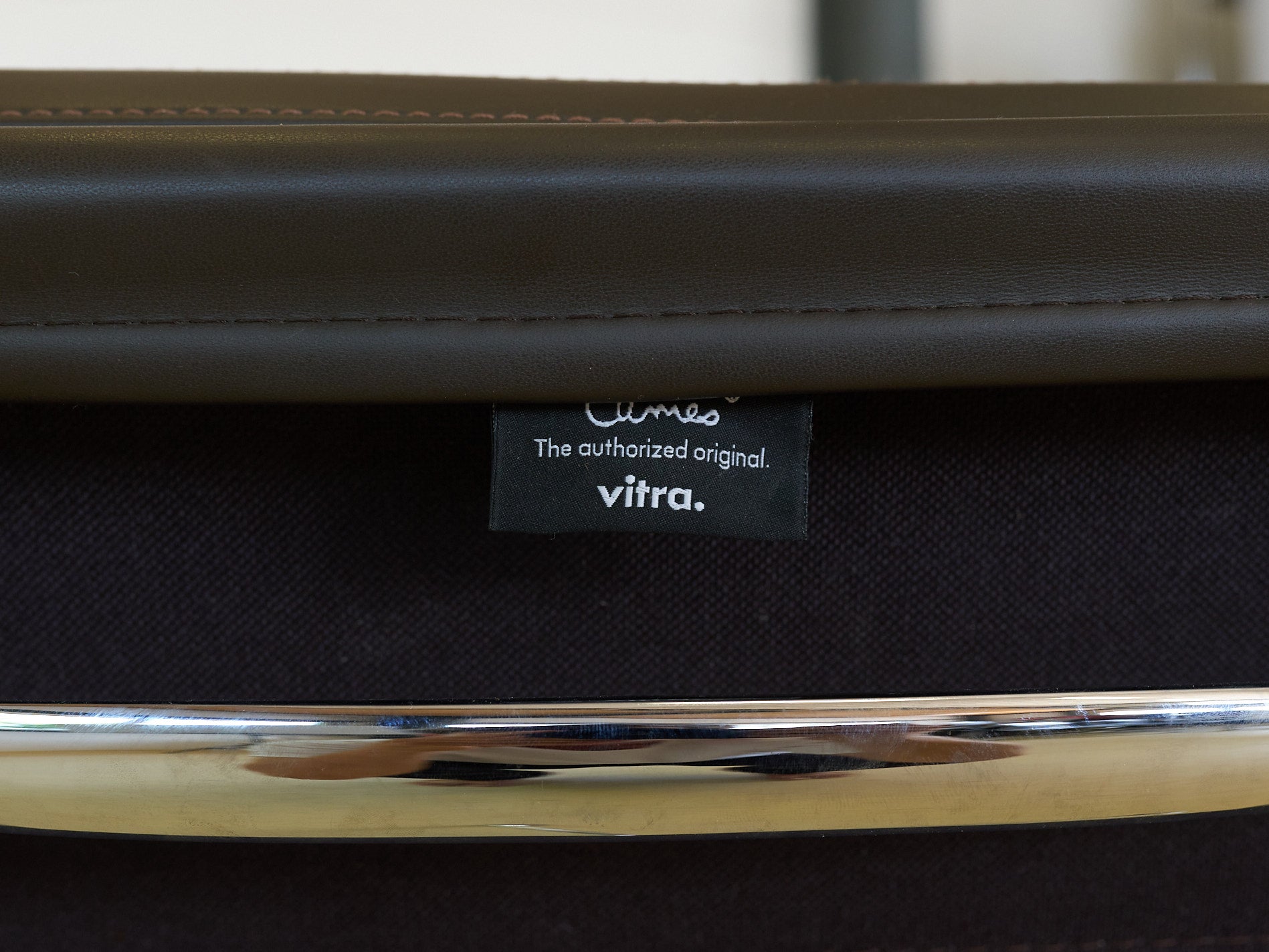 Vitra Eames Soft Pad Stuhl, EA 208