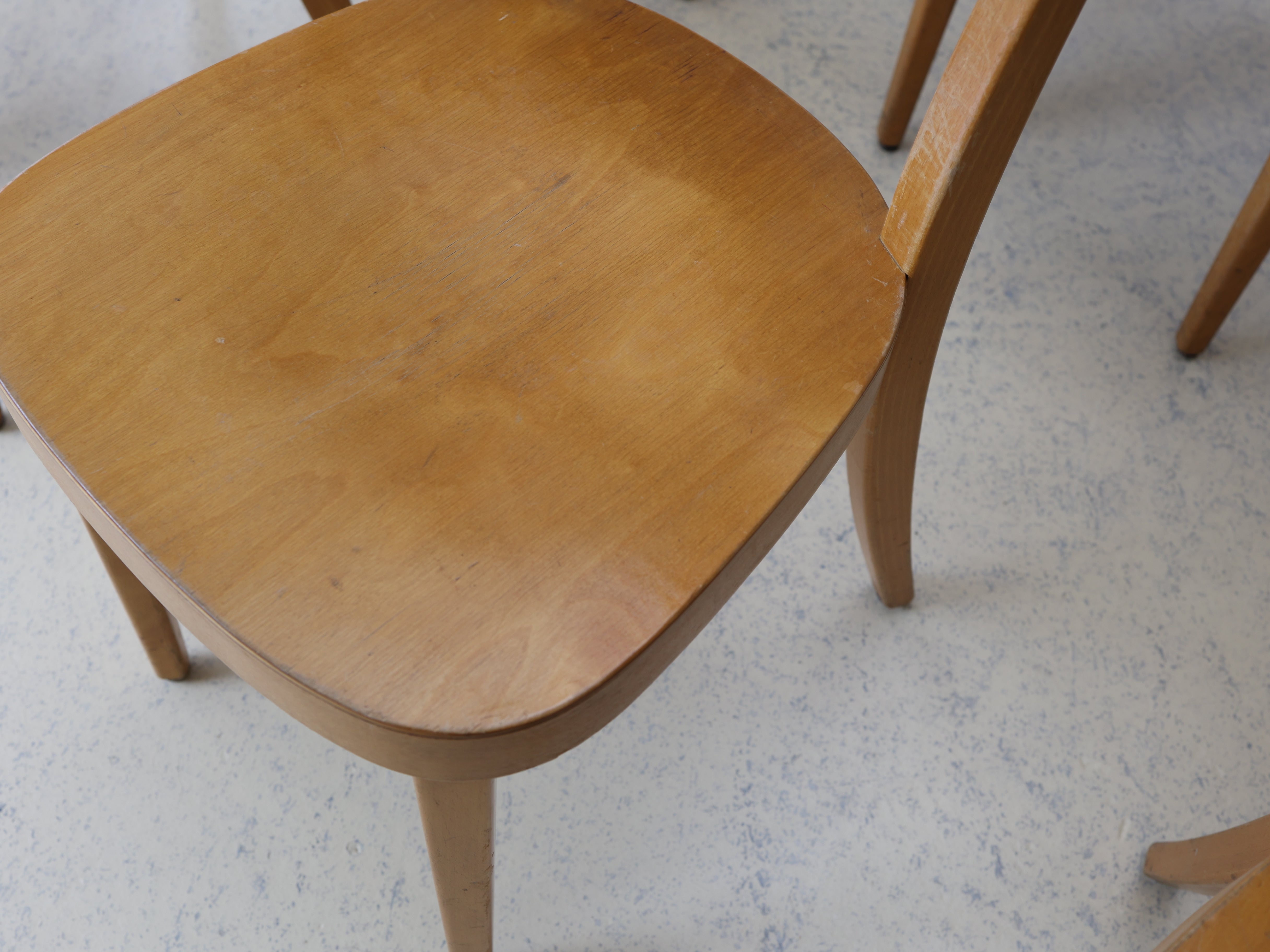 Klassischer Beizenstuhl | Schweizer Wirtshausstuhl | Vintage Massivholz-Klassiker | Ähnlich Horgen Glarus oder Klingnau