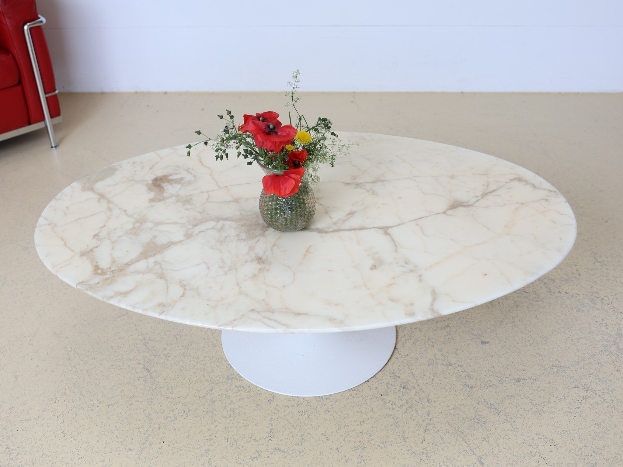 Knoll Tulip Coffee Table von Eero Saarinen in Frontalansicht