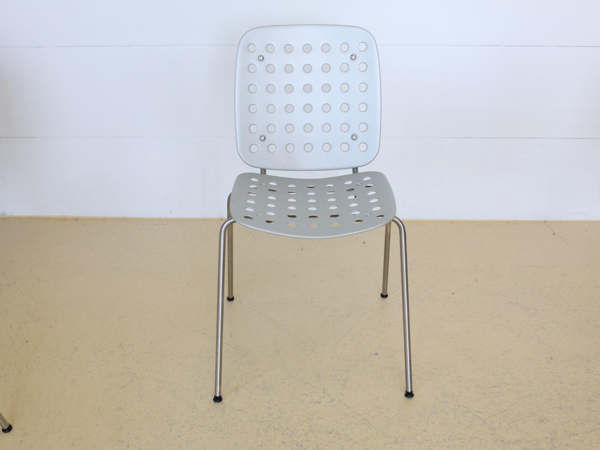 Stapelbare Coray Stühle für Indoor und Outdoor Seledue