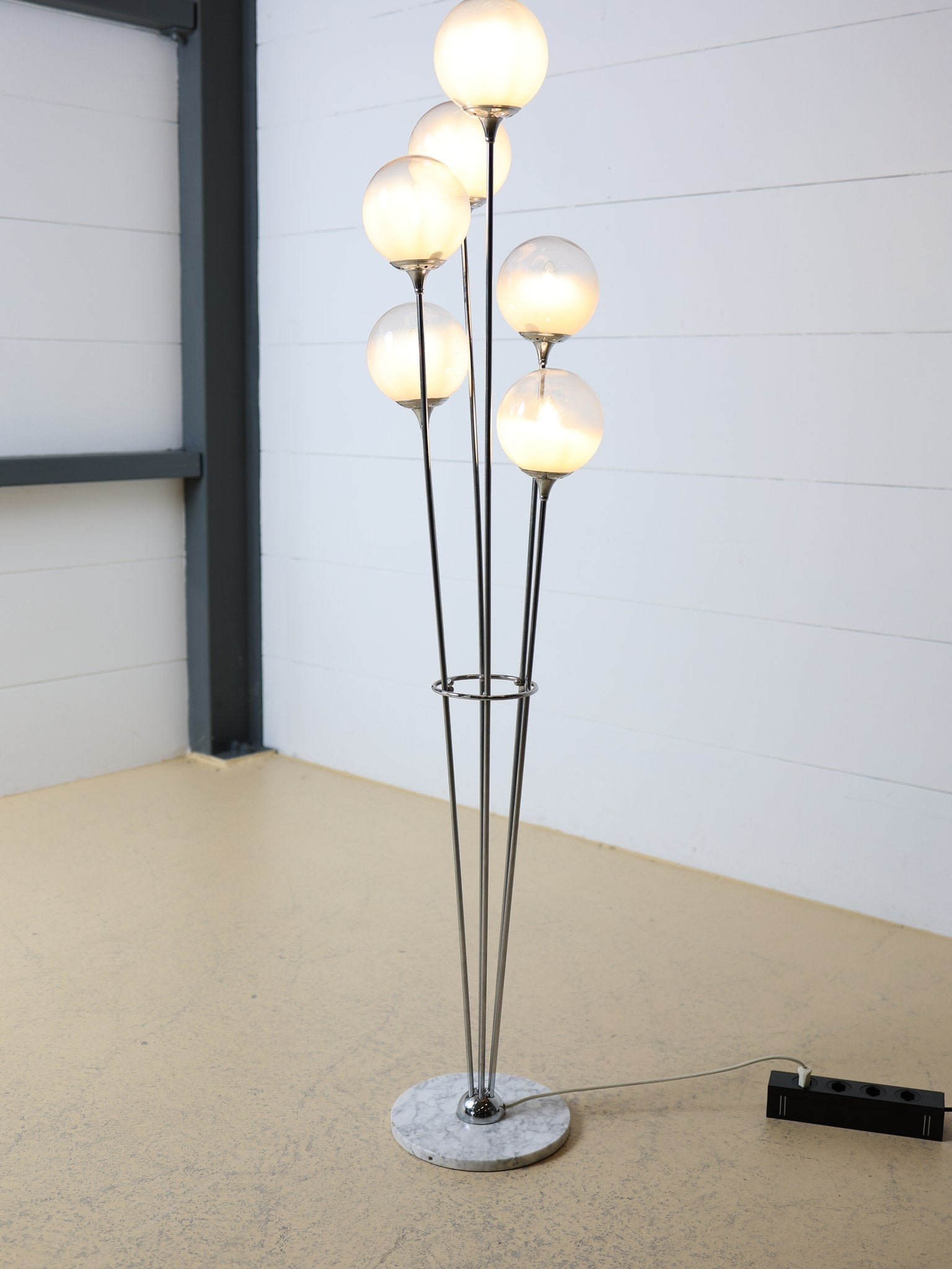 Stilnovo Alberello Metallring als Stabilisator italienisches Design 1960er Jahre