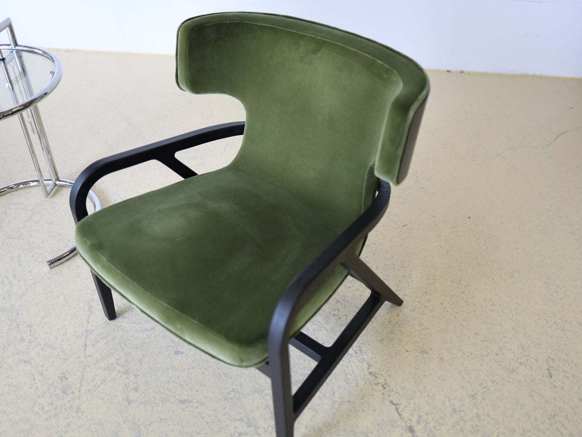 2er-Set Wingback Lounge-Sessel olivgrün Samt, mitteleuropäisches Mid-Century Design, Meinisberg
