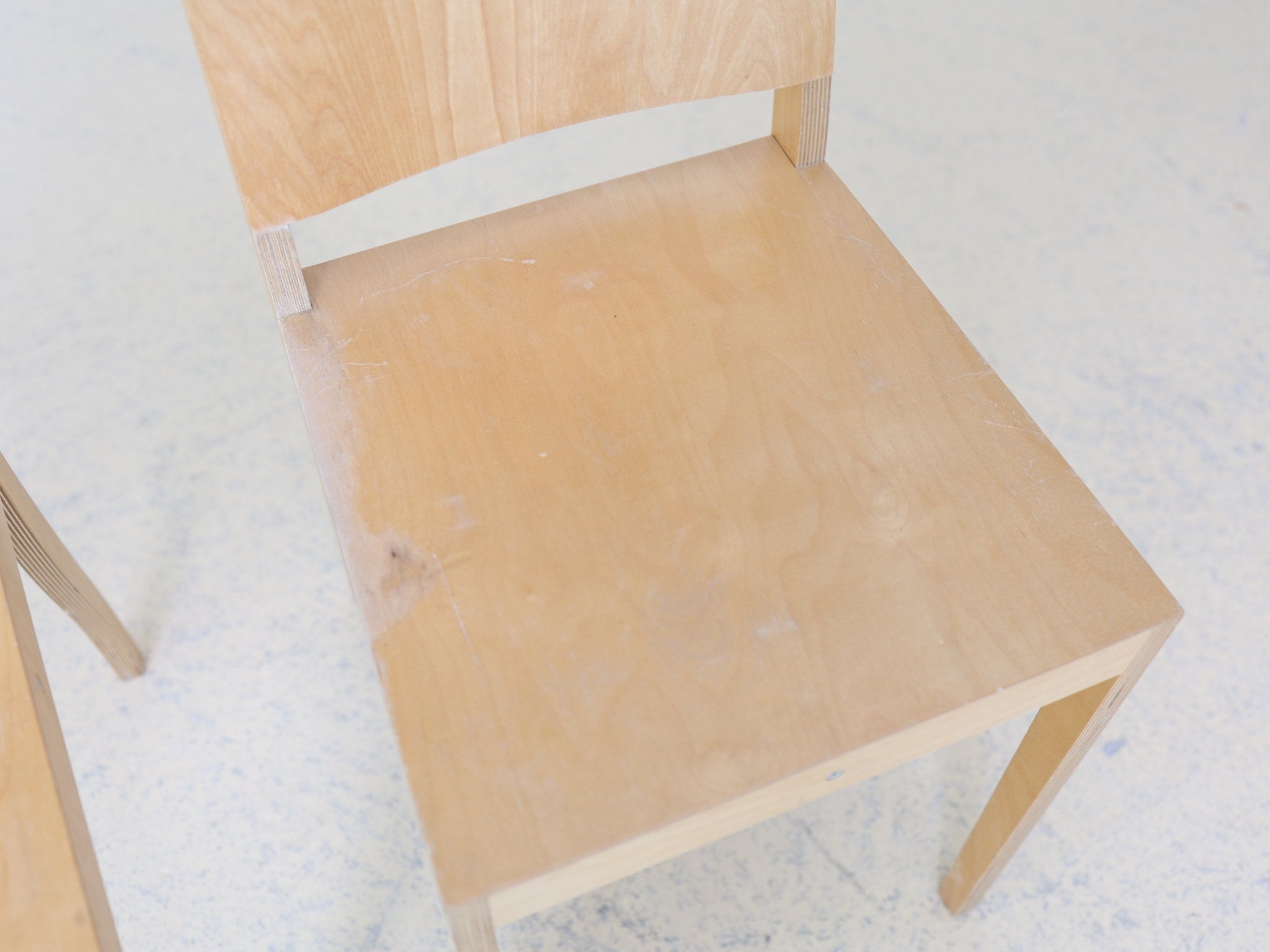 Vitra Ply Chair 2er-Set von Jasper Morrison in Birke Natur, Frontalansicht